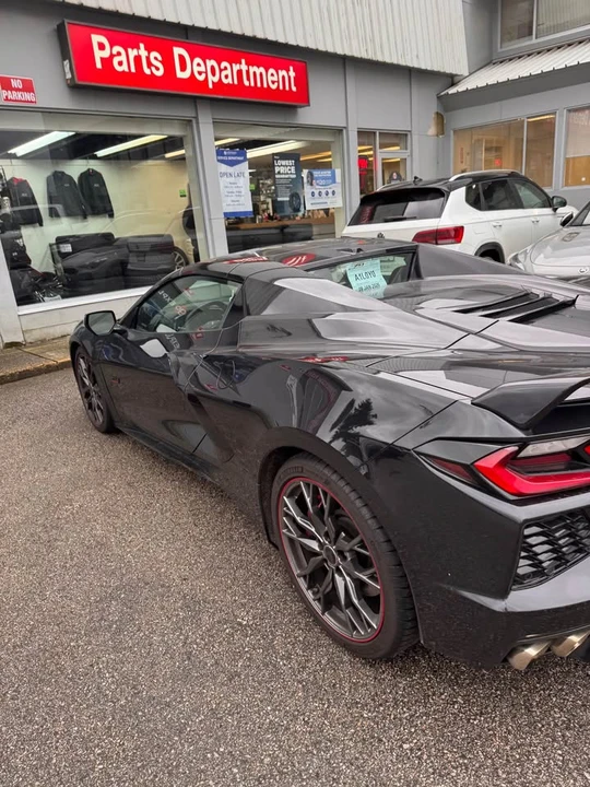 2023 Chevrolet Corvette C8 - Image 6 of 10