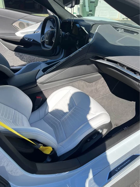 2023 Chevrolet Corvette C8 - Image 8 of 10