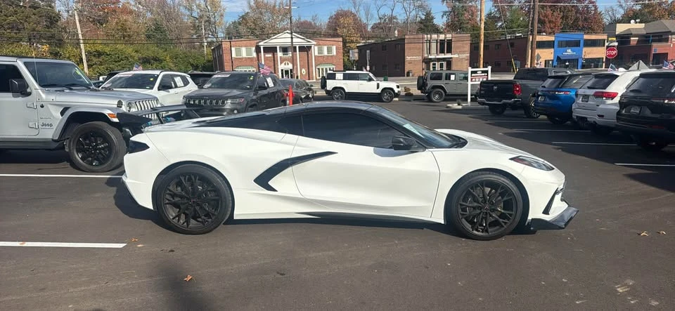 2023 Chevrolet Corvette C8 - Image 4 of 18