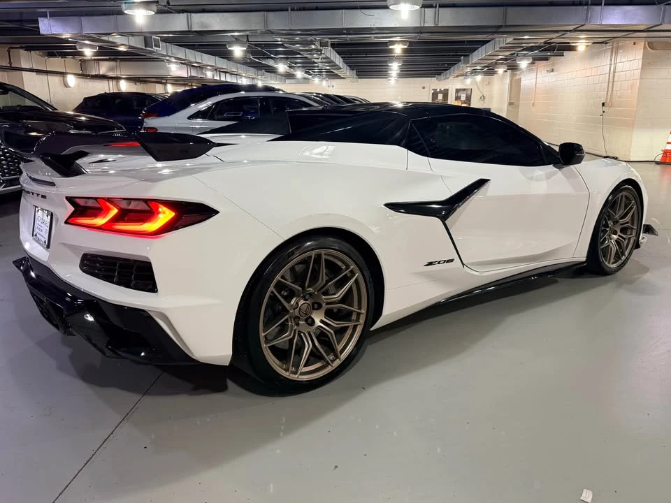 2023 Chevrolet Corvette C8 Z06 - Image 5 of 17