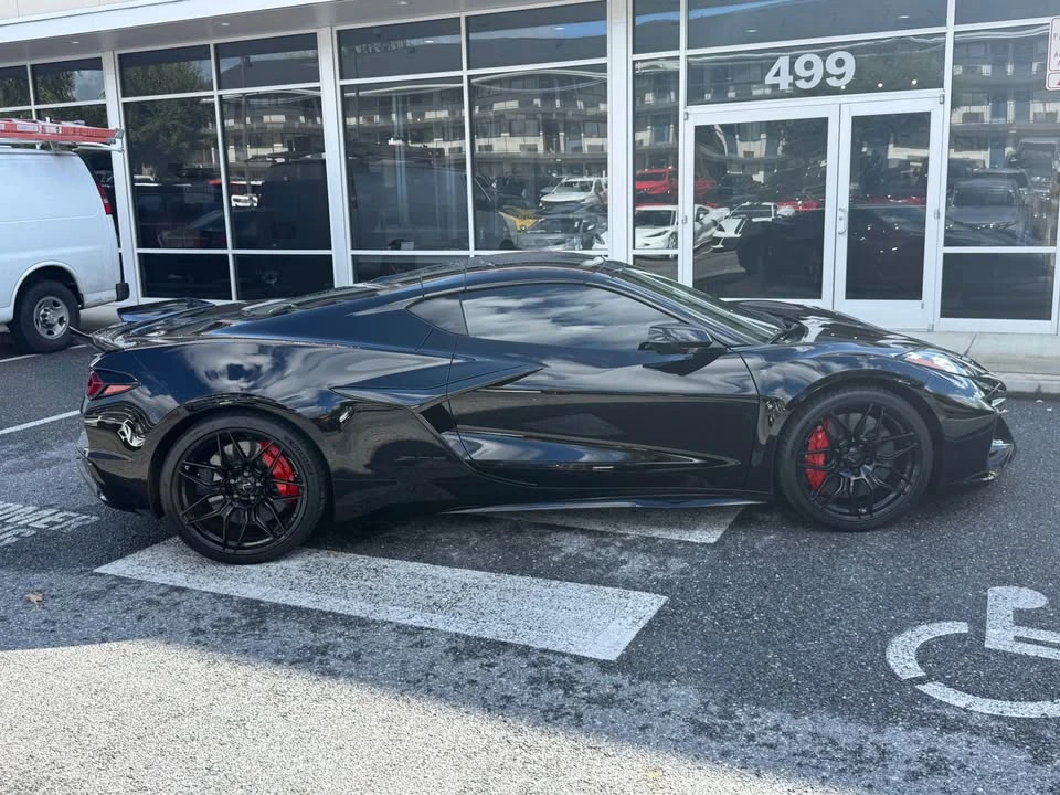 2023 Chevrolet Corvette C8 Z06 - Image 8 of 19