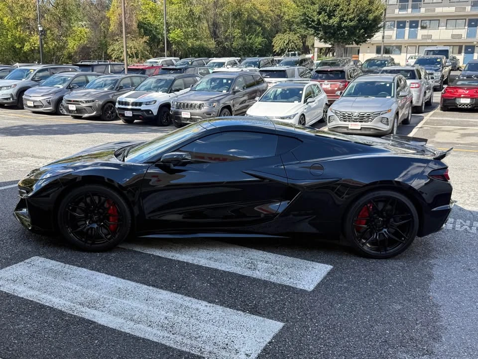 2023 Chevrolet Corvette C8 Z06 - Image 3 of 19