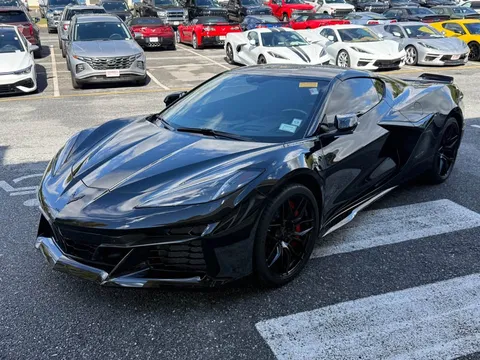 2023 Chevrolet Corvette C8 Z06 - Image 2 of 19