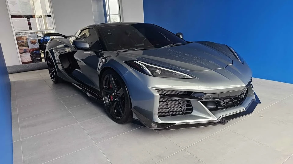 2023 Chevrolet Corvette C8 Z06 - Image 5 of 11