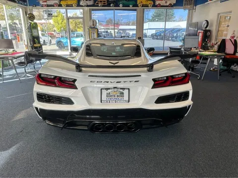 2023 Chevrolet Corvette C8 Z06 - Image 4 of 17