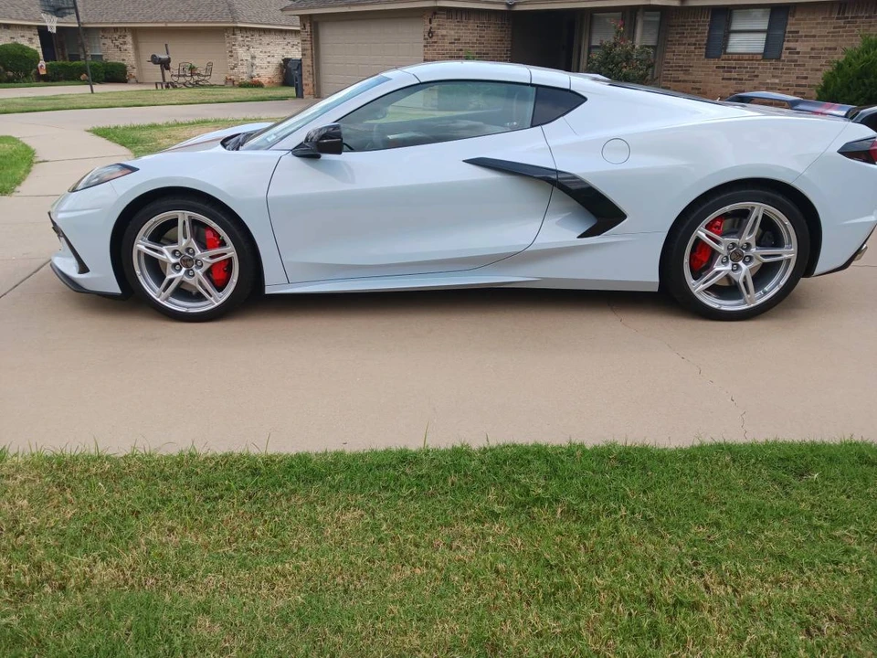 2023 Chevrolet Corvette C8 Z06 - Image 7 of 11
