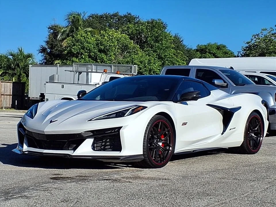 2023 Chevrolet Corvette C8 Z06 - Image 6 of 20
