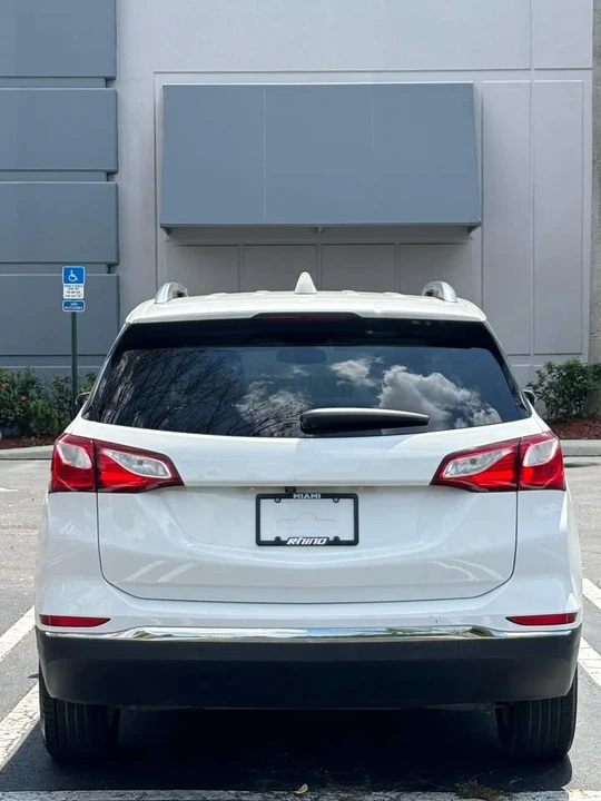 2023 Chevrolet Equinox - Image 5 of 10