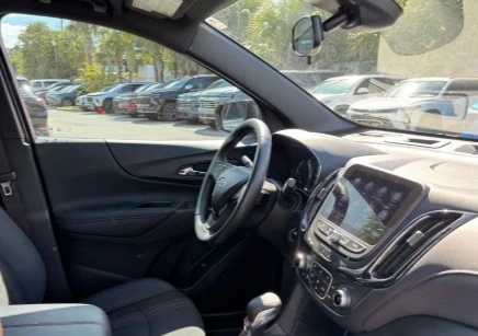 2023 Chevrolet Equinox - Image 10 of 13