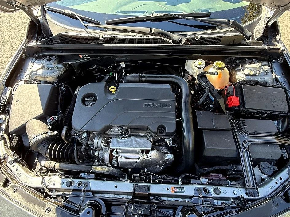 2023 Chevrolet Malibu - Image 15 of 15