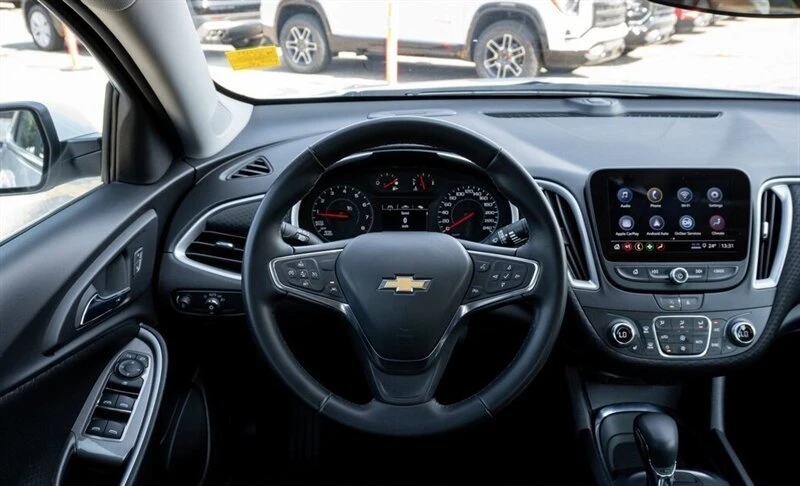 2023 Chevrolet Malibu - Image 13 of 19