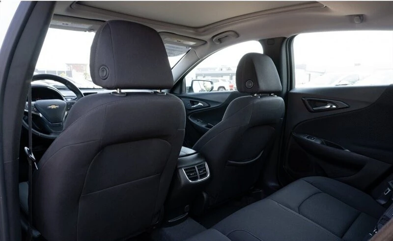 2023 Chevrolet Malibu - Image 16 of 19
