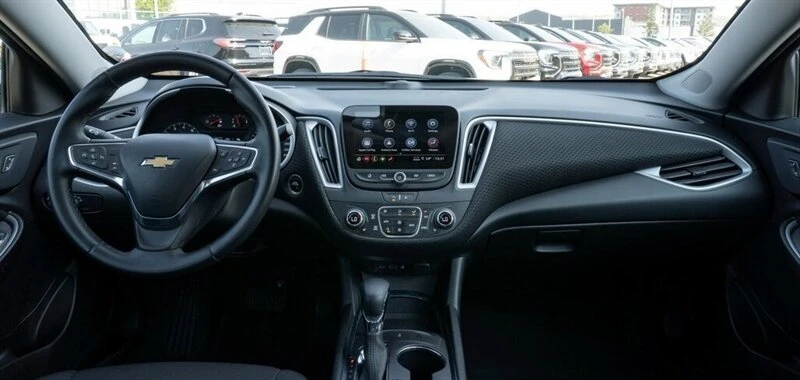 2023 Chevrolet Malibu - Image 11 of 19