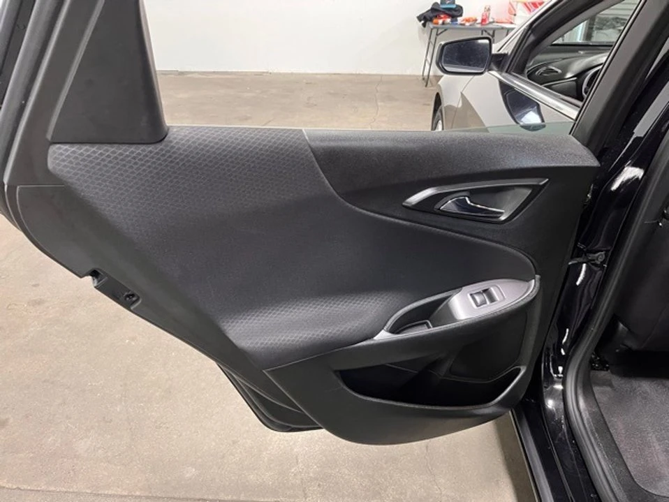 2023 Chevrolet Malibu - Image 18 of 20