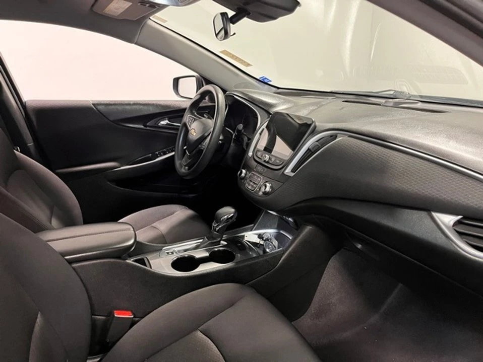 2023 Chevrolet Malibu - Image 10 of 20