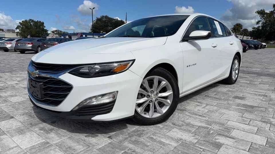 2023 Chevrolet Malibu - Image 4 of 6