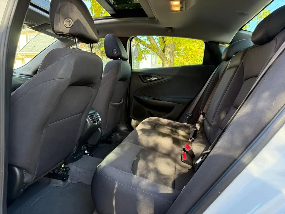 2023 Chevrolet Malibu - Image 16 of 18