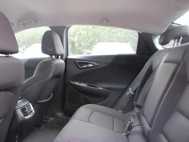 2023 Chevrolet Malibu - Image 5 of 7