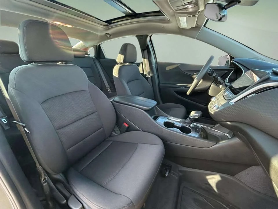 2023 Chevrolet Malibu - Image 15 of 20