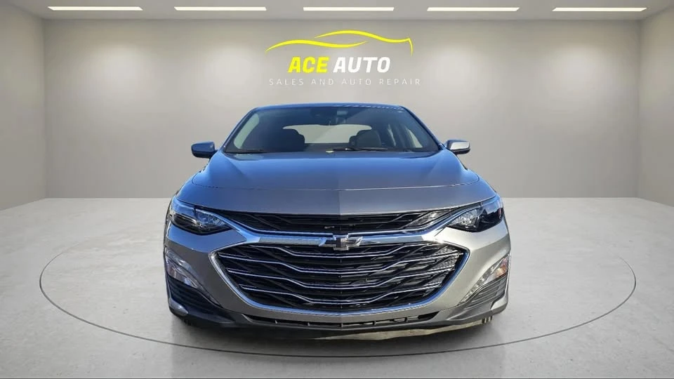 2023 Chevrolet Malibu - Image 2 of 20