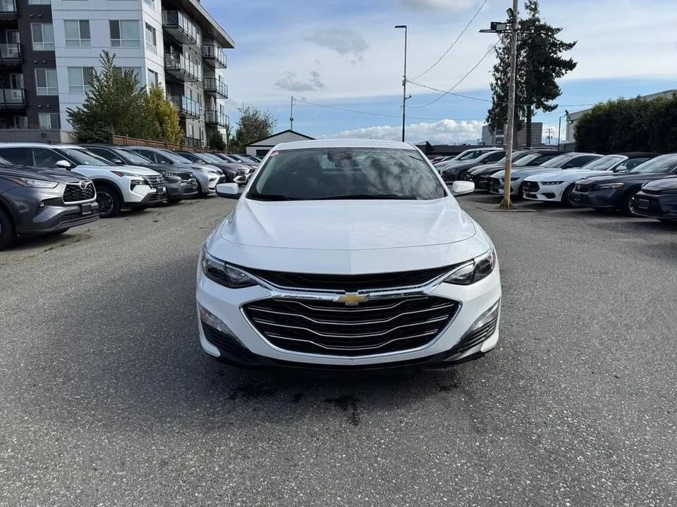 2023 Chevrolet Malibu - Image 2 of 11