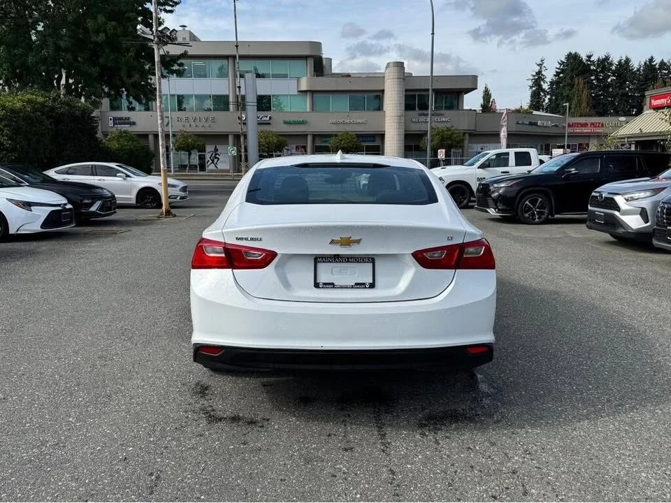 2023 Chevrolet Malibu - Image 5 of 11