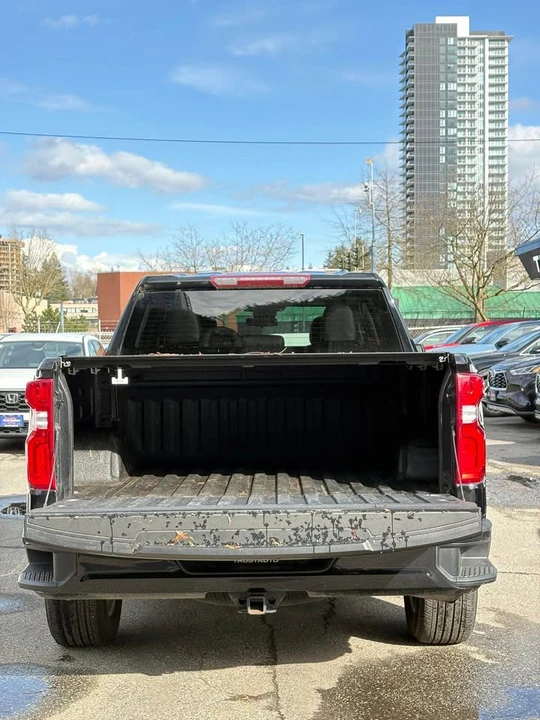 2023 Chevrolet Silverado 4th Gen - Image 5 of 12