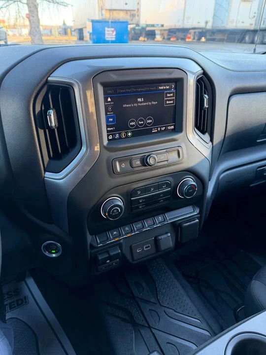 2023 Chevrolet Silverado 4th Gen - Image 8 of 8