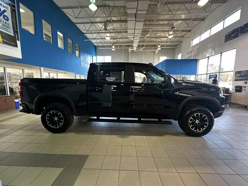 2023 Chevrolet Silverado 4th Gen - Image 4 of 19