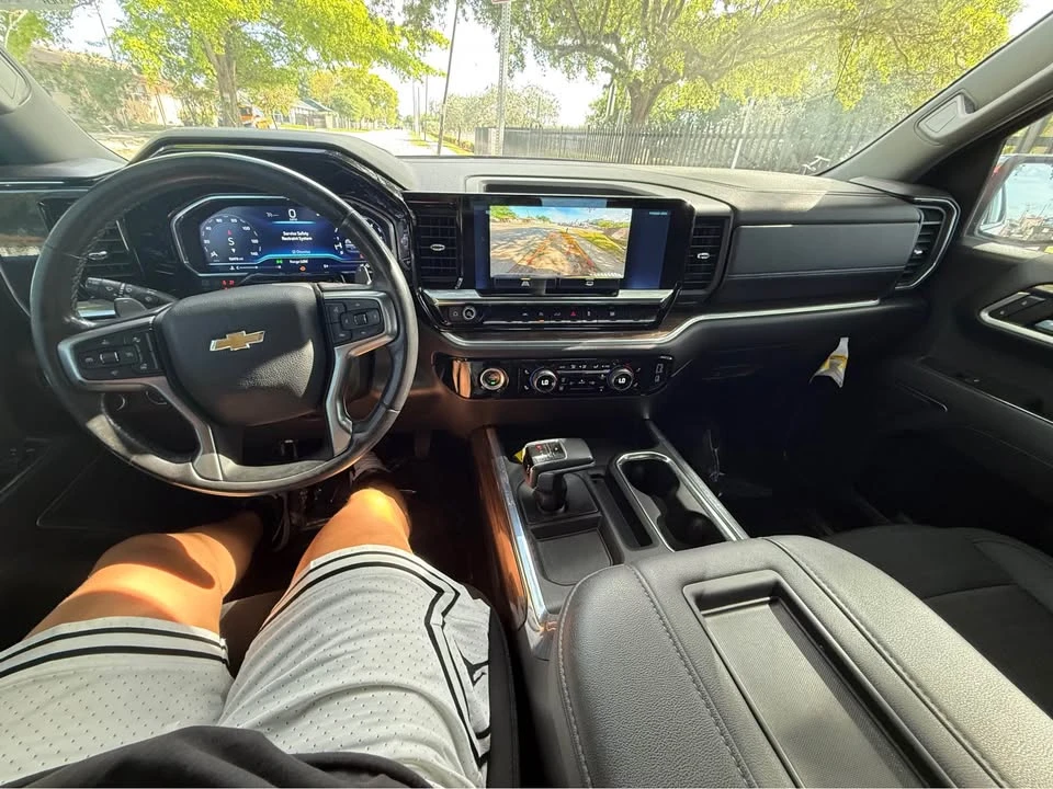 2023 Chevrolet Silverado 4th Gen - Image 7 of 10