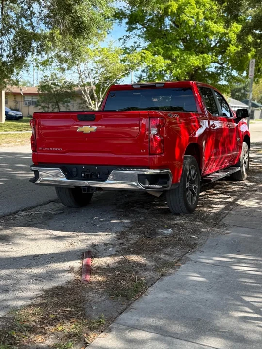 2023 Chevrolet Silverado 4th Gen - Image 3 of 10
