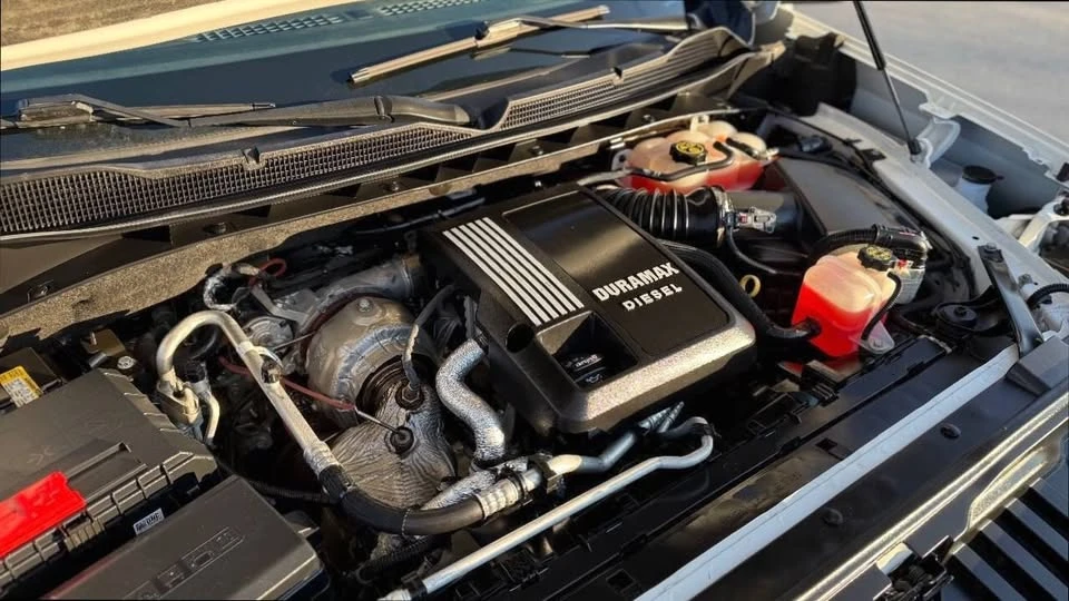 2023 Chevrolet Silverado 4th Gen - Image 10 of 20