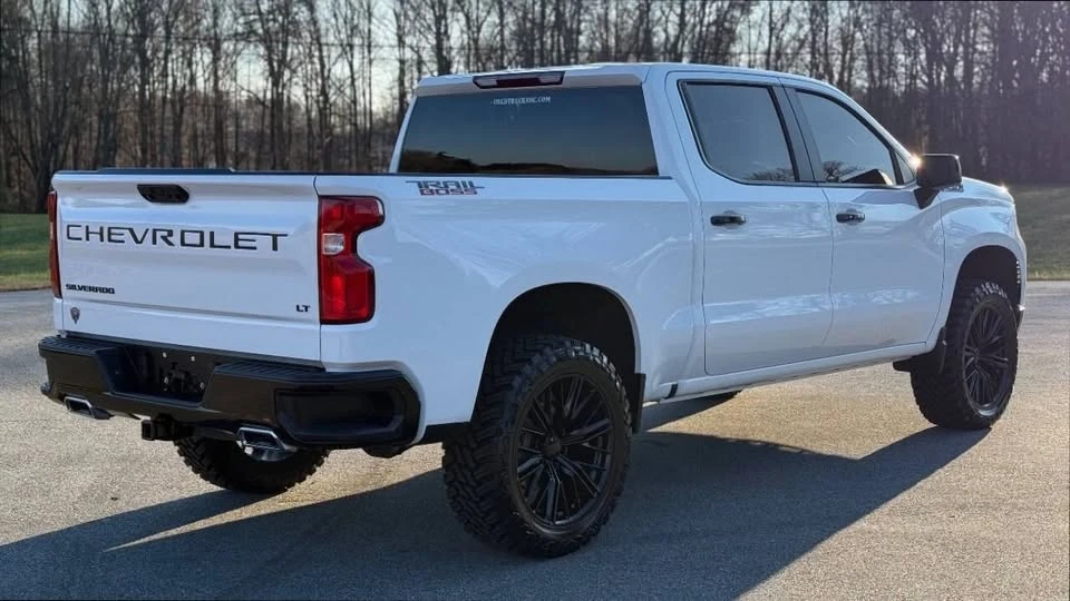 2023 Chevrolet Silverado 4th Gen - Image 3 of 20