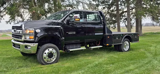 2023 Chevrolet Silverado 5500HD LT