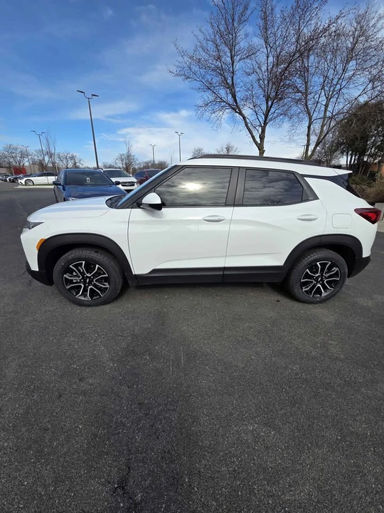 2023 Chevrolet Trailblazer - Image 3 of 14