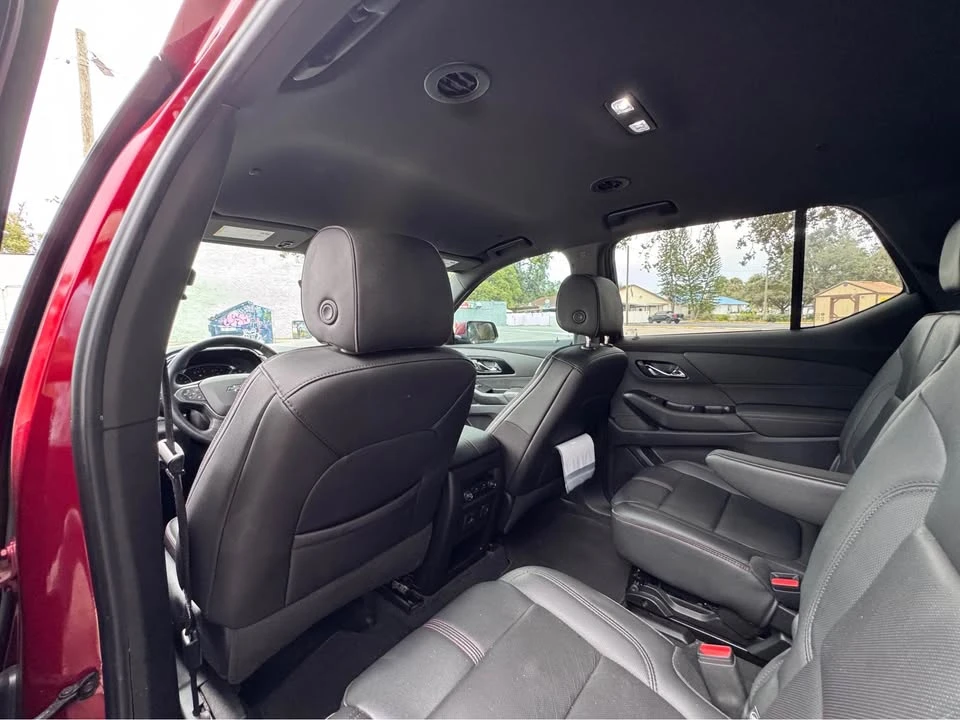 2023 Chevrolet Traverse - Image 7 of 8