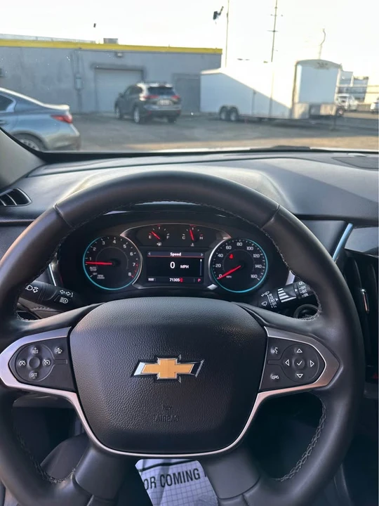 2023 Chevrolet Traverse - Image 7 of 11