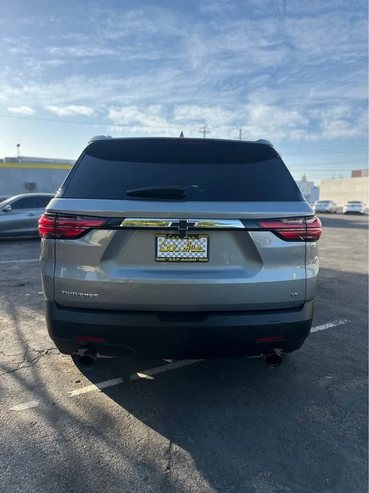 2023 Chevrolet Traverse - Image 5 of 11