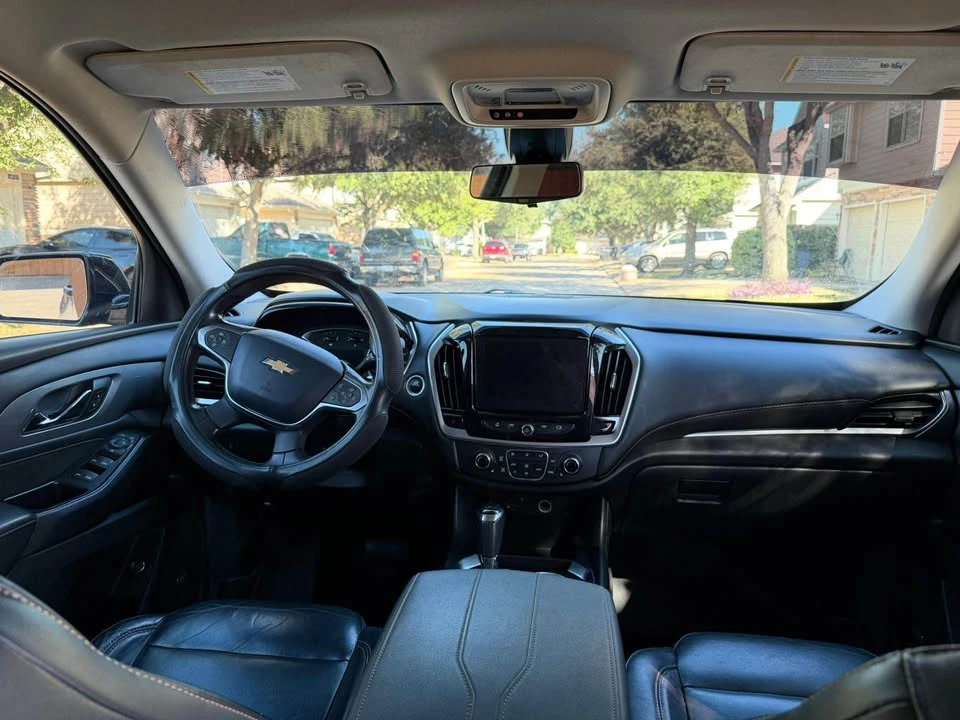 2023 Chevrolet Traverse - Image 11 of 15