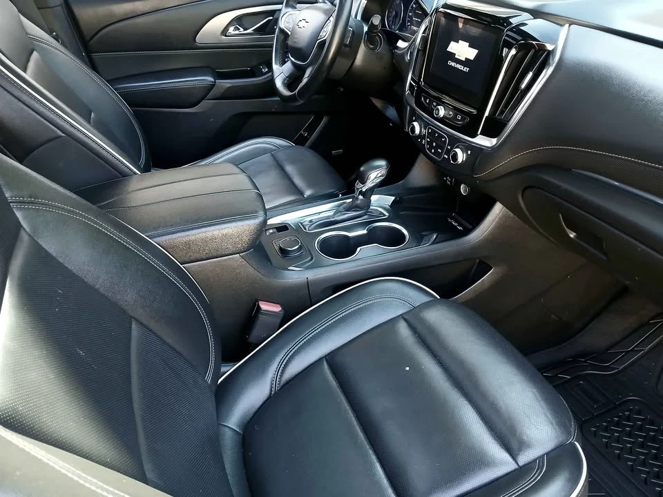 2023 Chevrolet Traverse - Image 10 of 11
