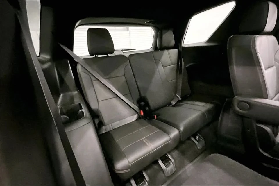 2023 Chevrolet Traverse - Image 11 of 15
