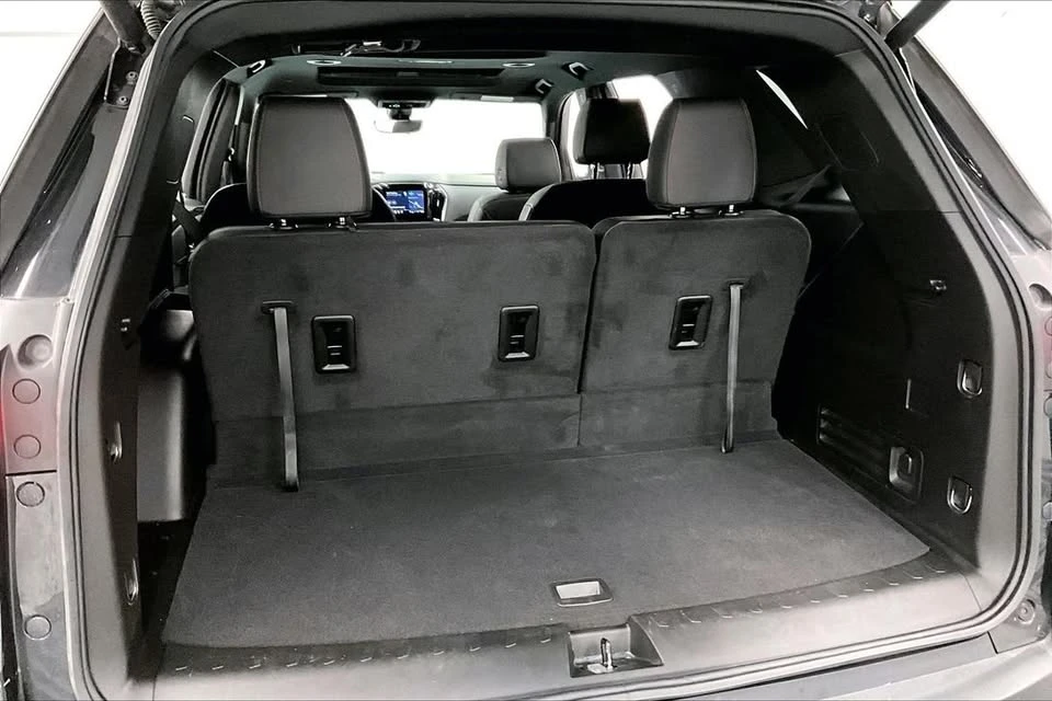 2023 Chevrolet Traverse - Image 6 of 15