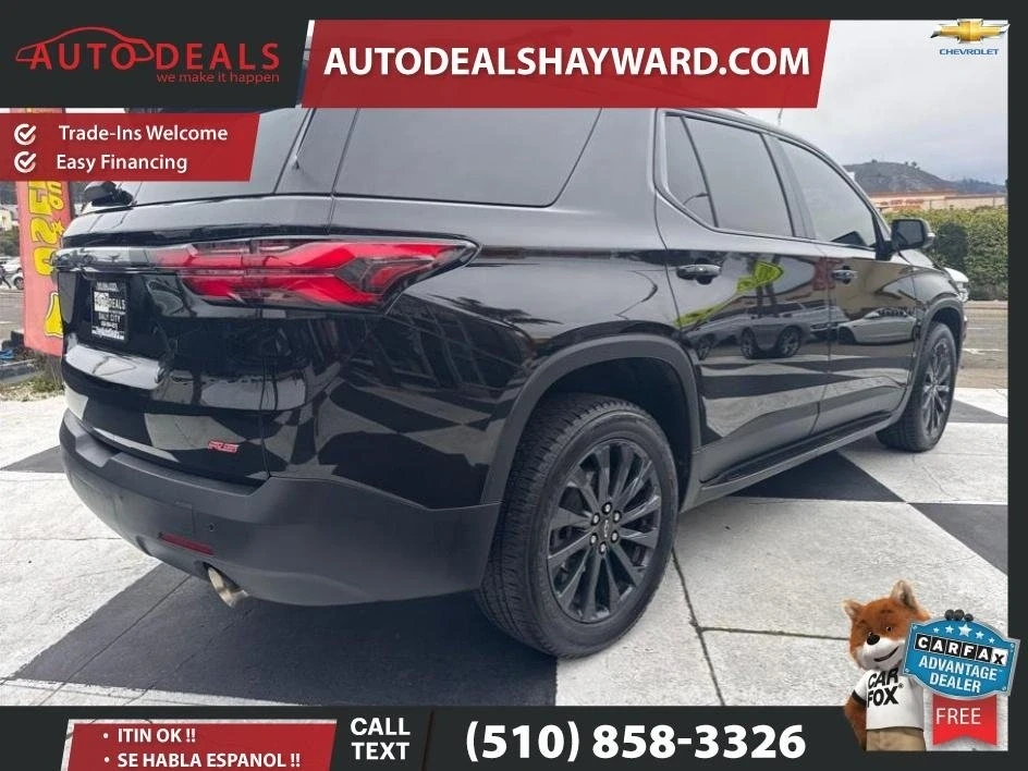 2023 Chevrolet Traverse - Image 6 of 10