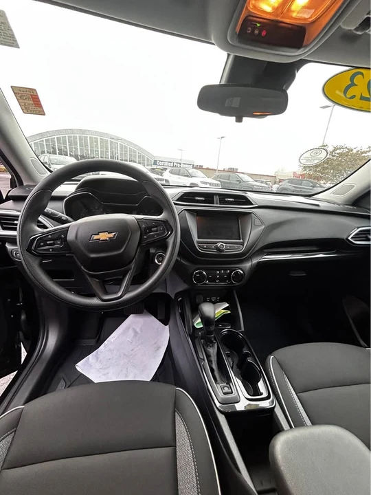 2023 Chevrolet Trax - Image 6 of 14