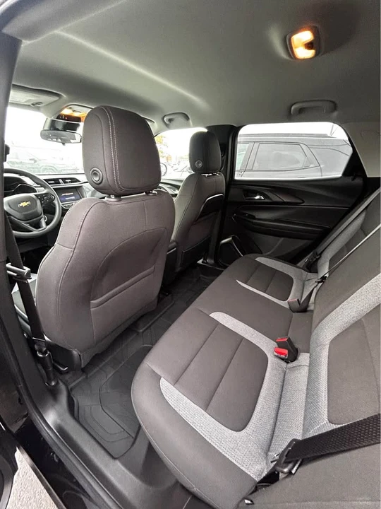 2023 Chevrolet Trax - Image 12 of 14
