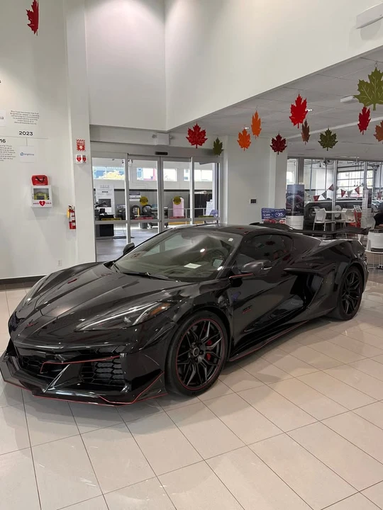 2023 Chevrolet Corvette C8 Z06 - Image 2 of 15