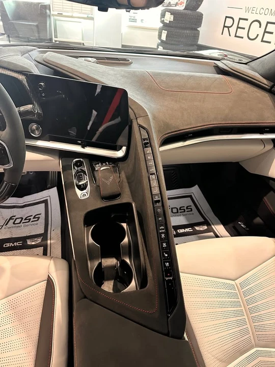 2023 Chevrolet Corvette C8 Z06 - Image 12 of 15