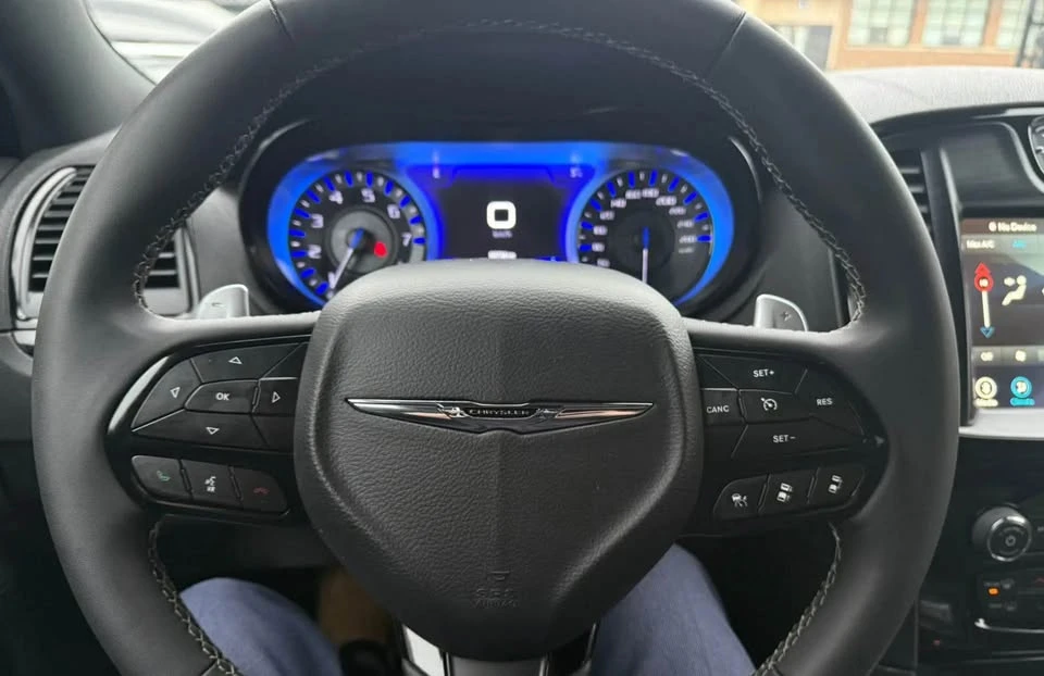 2023 Chrysler 300 (2005-2023) - Image 8 of 15