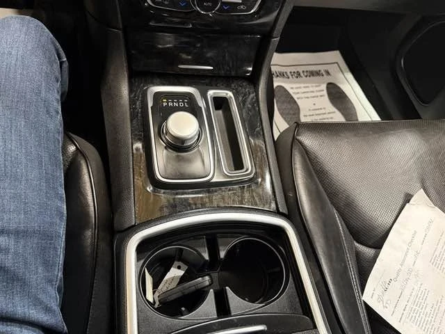 2023 Chrysler 300 (2005-2023) - Image 14 of 16