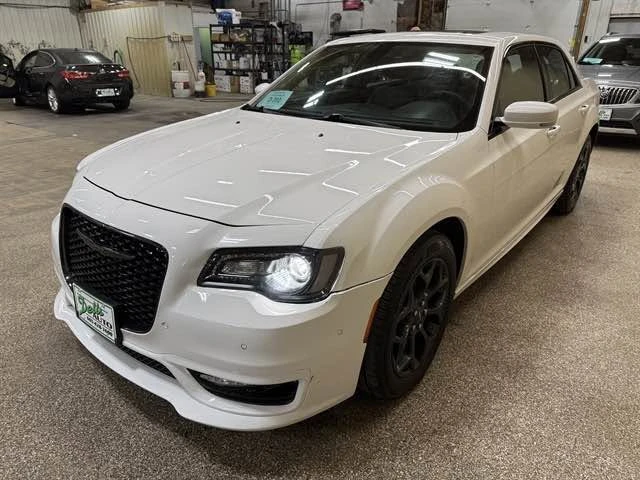 2023 Chrysler 300 (2005-2023) - Image 3 of 16